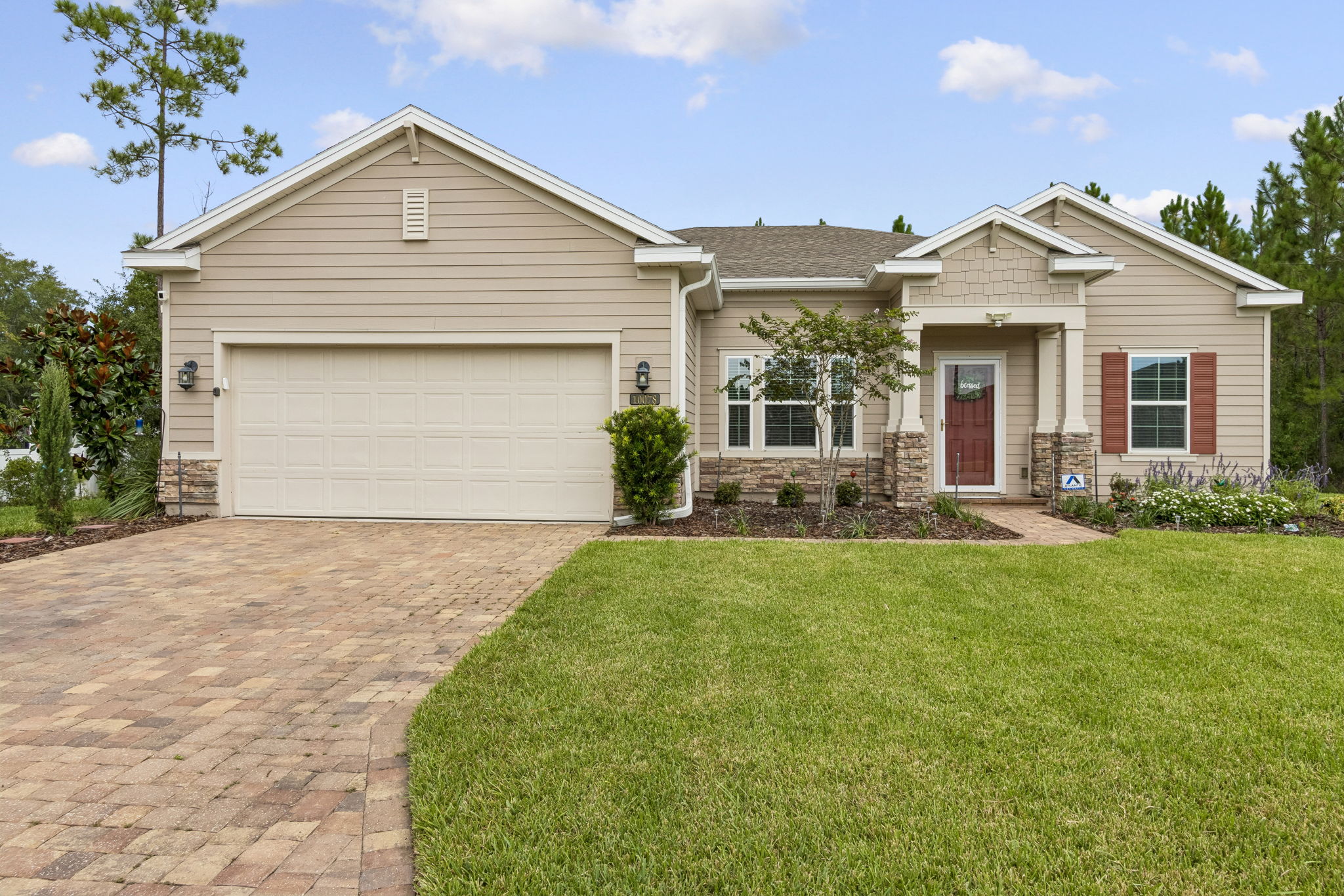 Welcome to 10078 Lemon Grass Ln