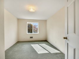  Photo 37