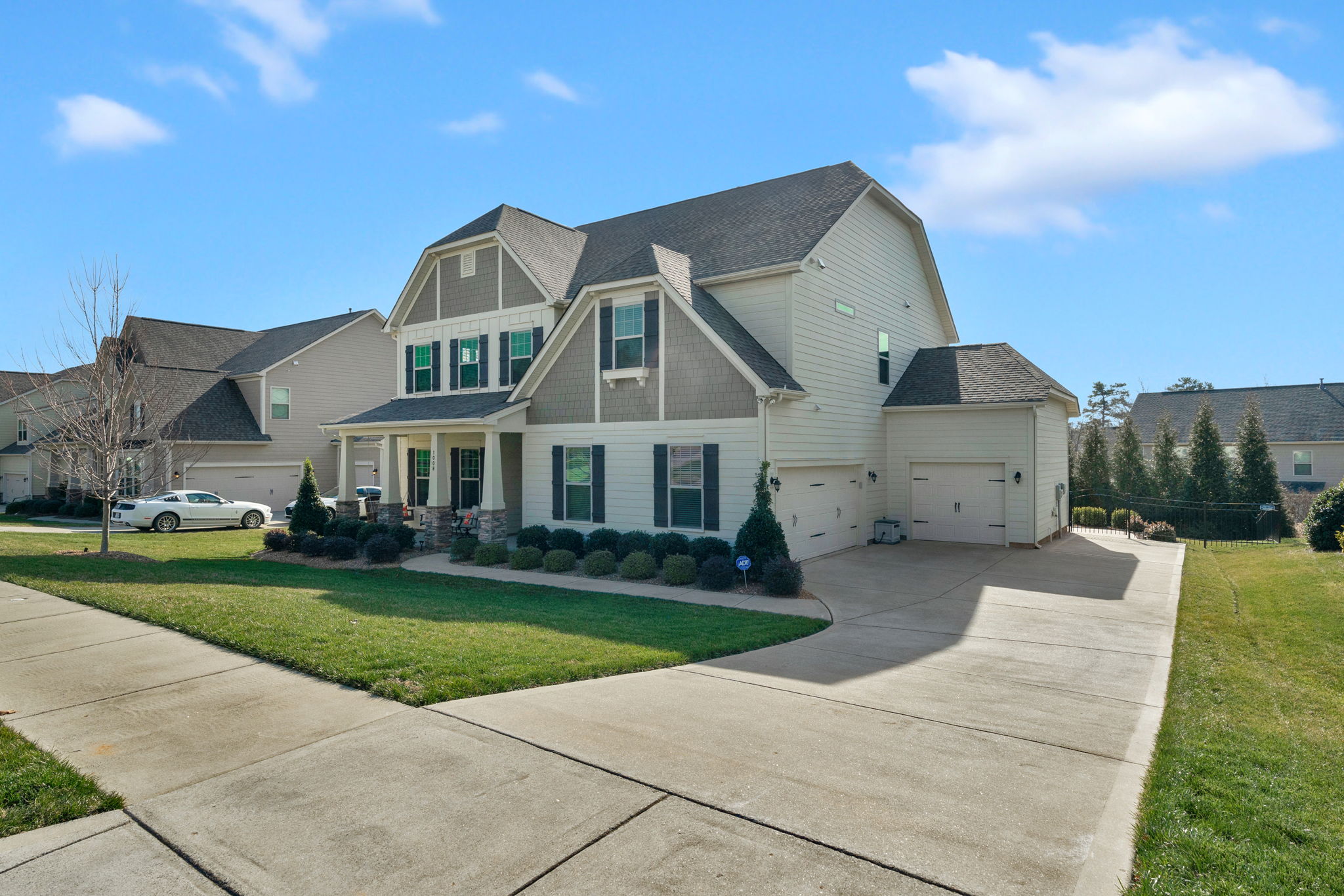 1008 Atherton Dr, Indian Trail, NC 28079, USA Photo 2
