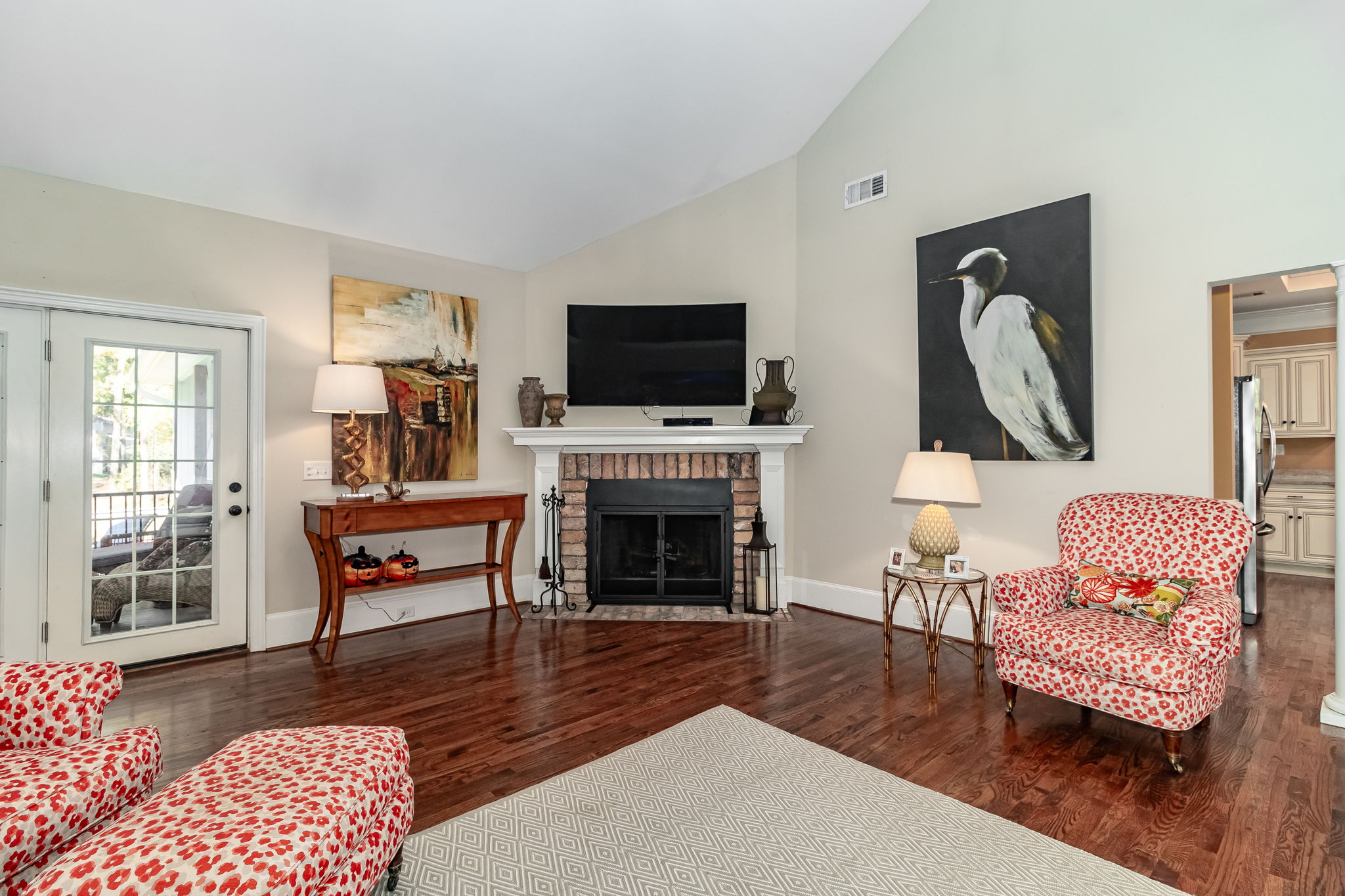 Great Room W/ Fireplace