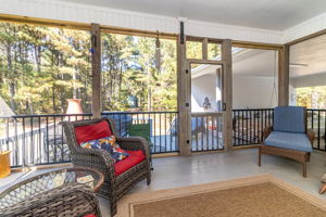 Screened-in Porch