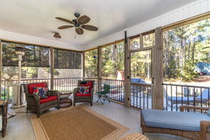 Screened-in Porch
