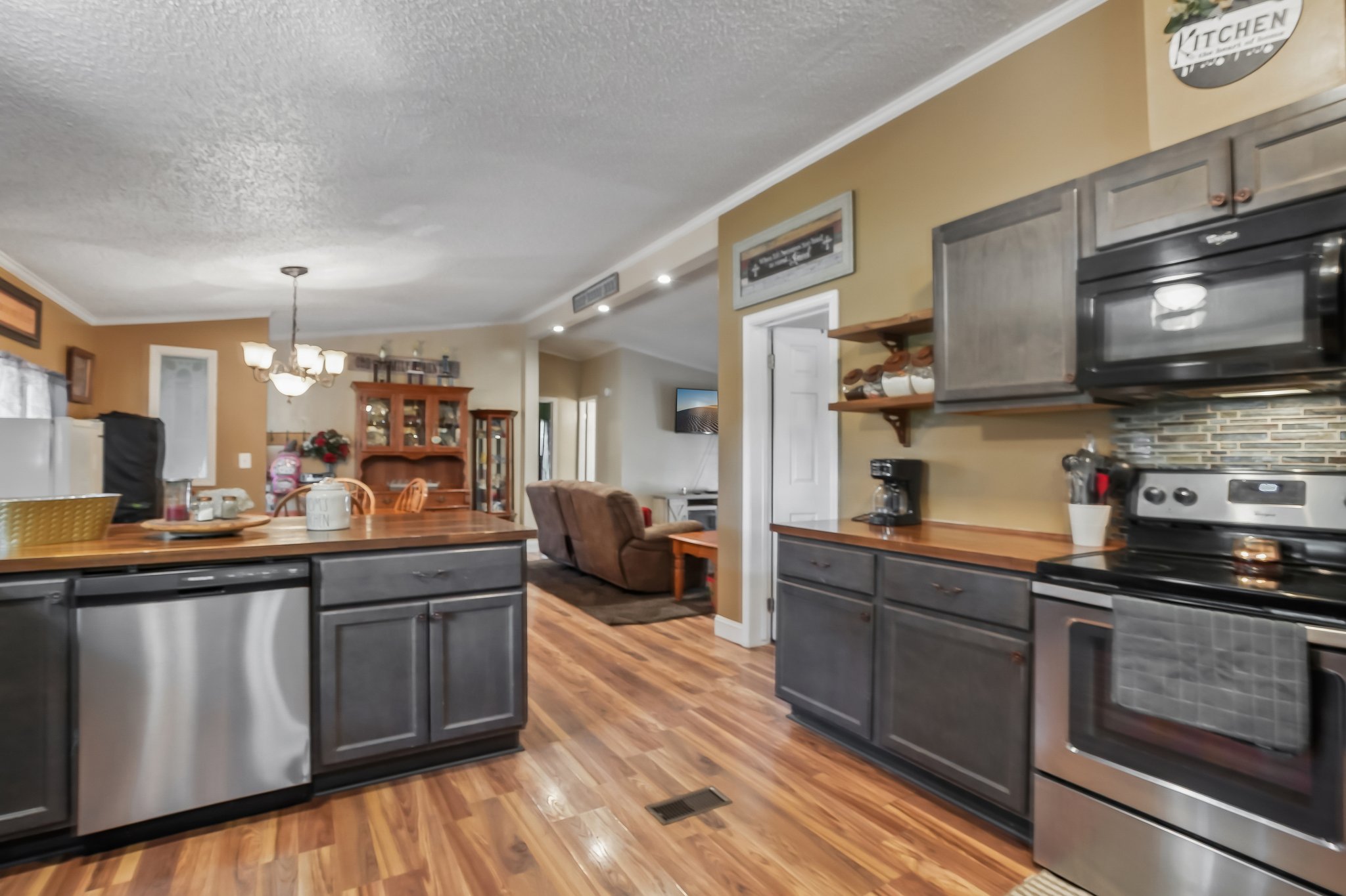 Hopewood Ln-S2407-015.jpg