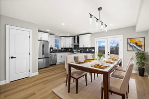 6K1A3187 virtually staged.jpeg