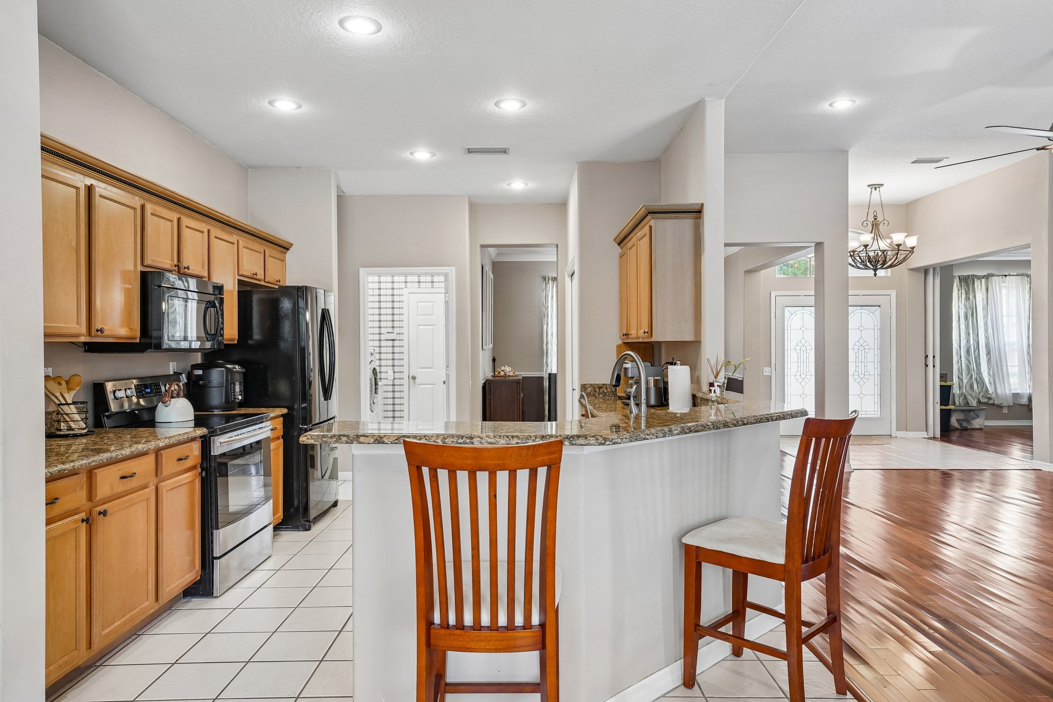 Robinwood Dr-S1206-023.jpg