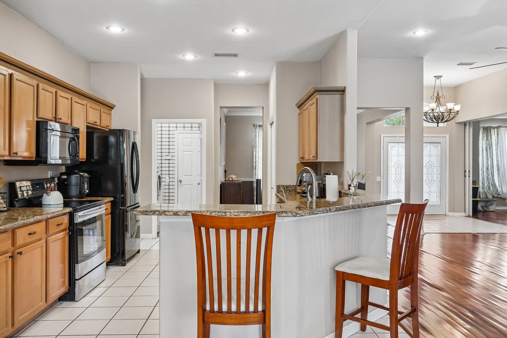 Robinwood Dr-S1206-024.jpg