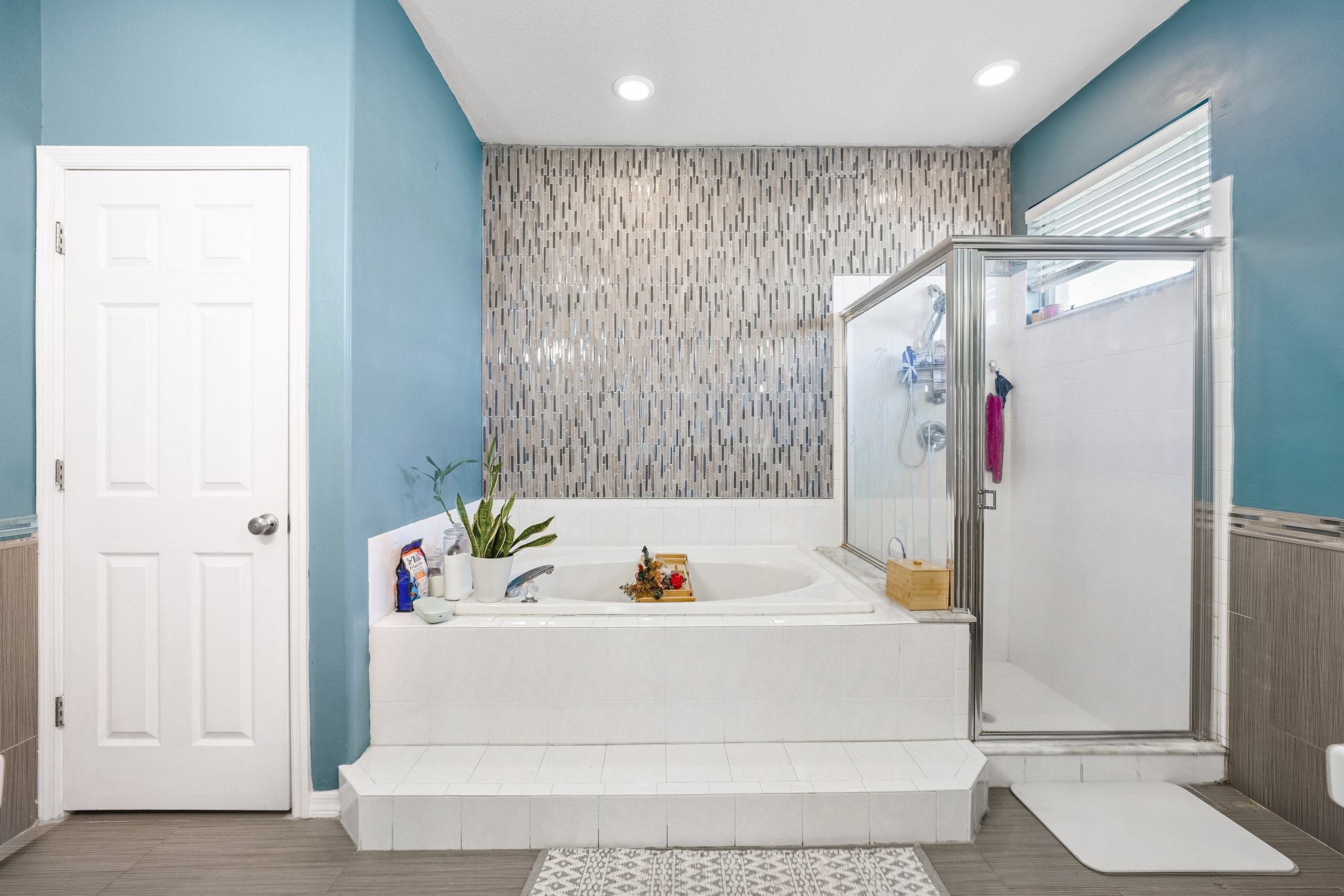 Robinwood Dr-S1206-038.jpg