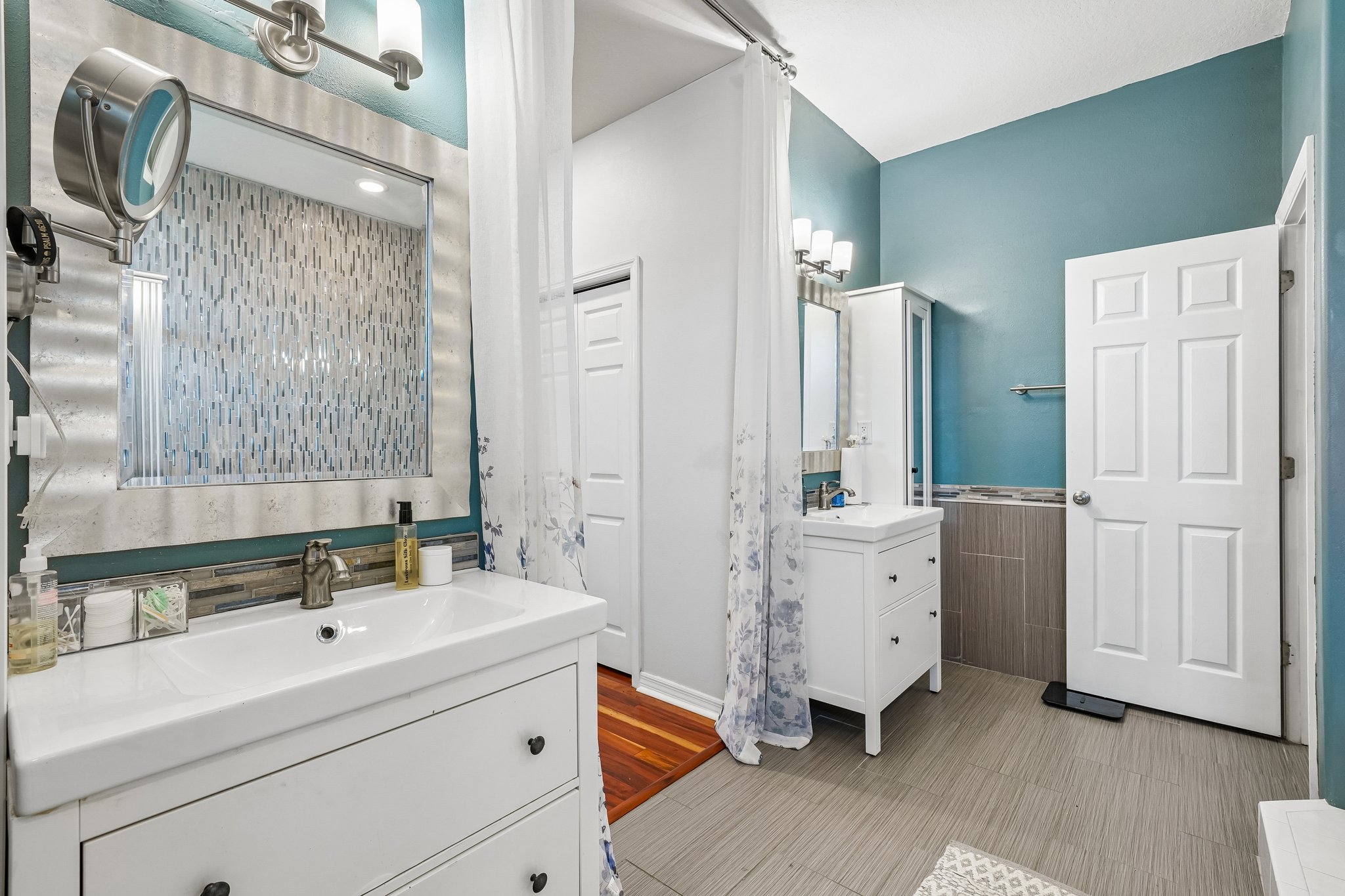 Robinwood Dr-S1206-042.jpg