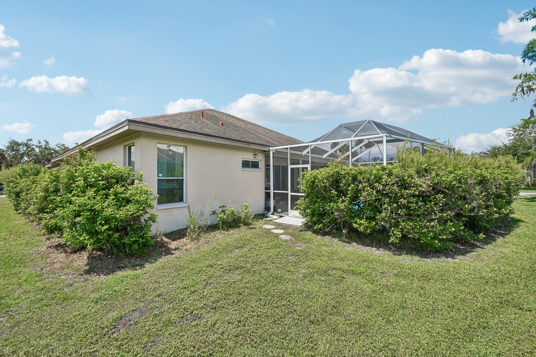 Robinwood Dr-S1206-069.jpg