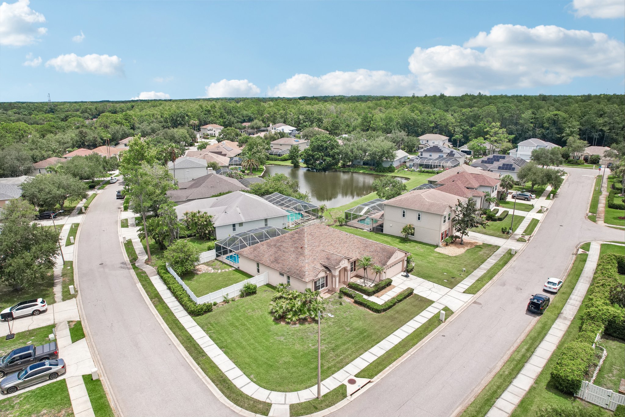 Robinwood Dr-S1206-074.jpg