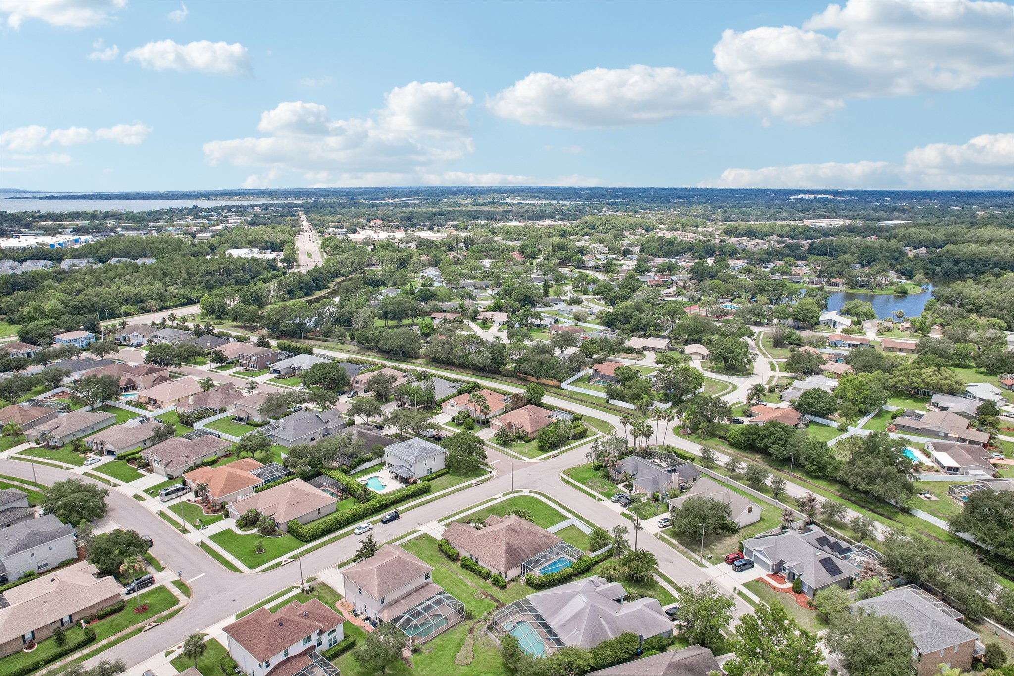 Robinwood Dr-S1206-082.jpg
