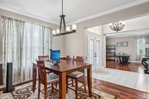 Robinwood Dr-S1206-019.jpg