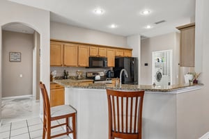 Robinwood Dr-S1206-022.jpg