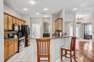 Robinwood Dr-S1206-023.jpg