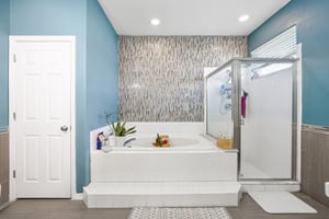 Robinwood Dr-S1206-038.jpg