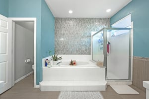 Robinwood Dr-S1206-039.jpg