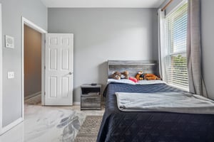 Robinwood Dr-S1206-048.jpg