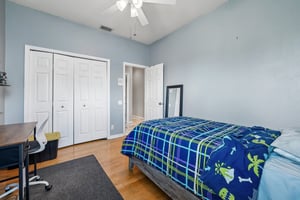 Robinwood Dr-S1206-053.jpg