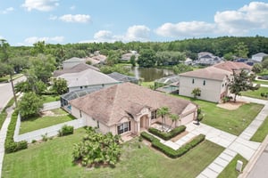 Robinwood Dr-S1206-073.jpg