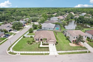 Robinwood Dr-S1206-075.jpg