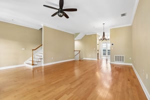 S Moody Ave 3-S0509-017.jpg