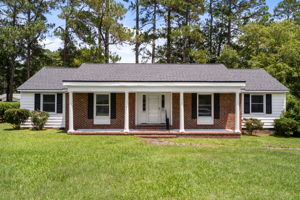 Photo 0
