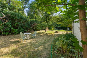  Photo 49