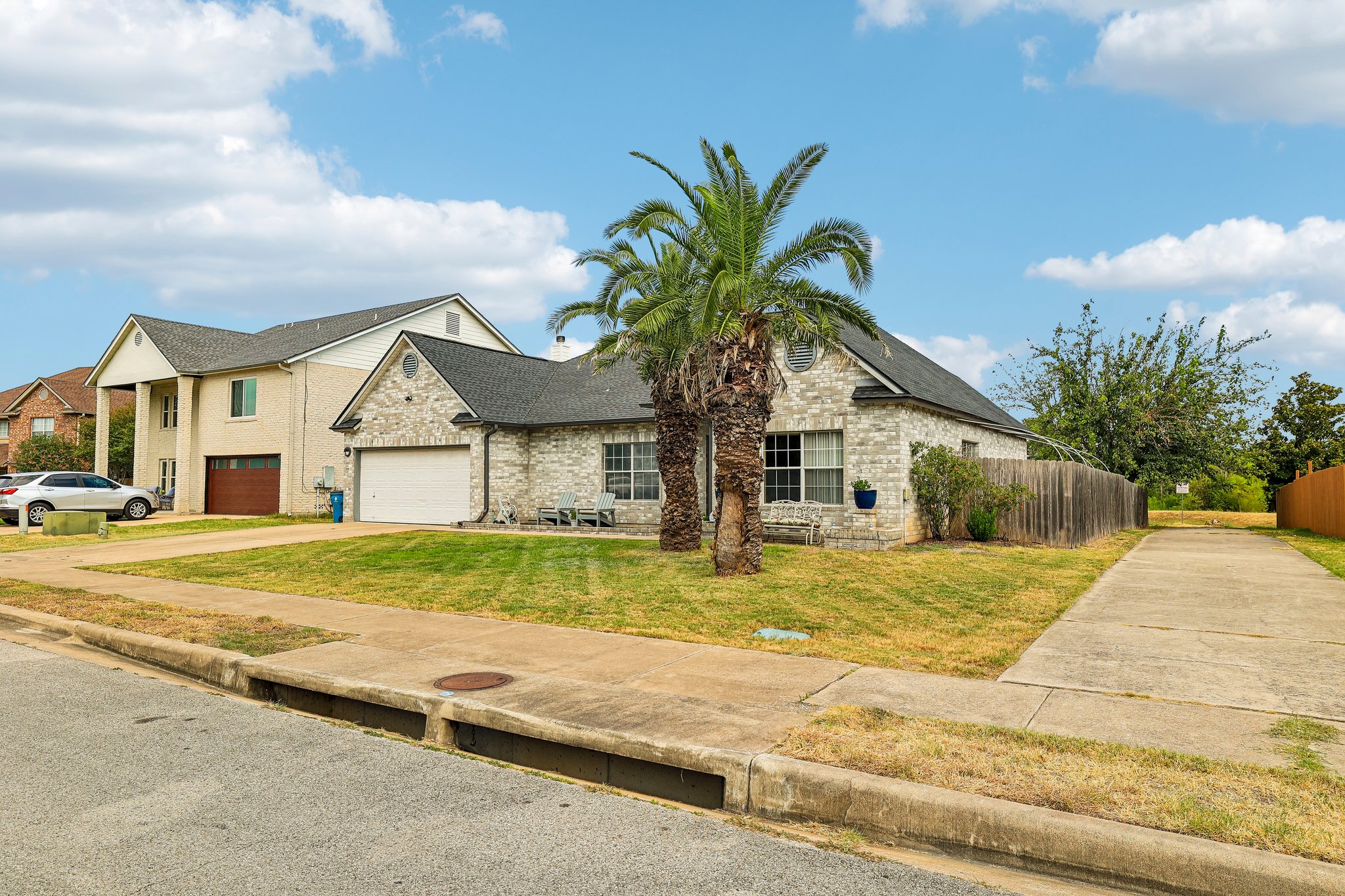 Statler Bend Dr-S2708-003.jpg