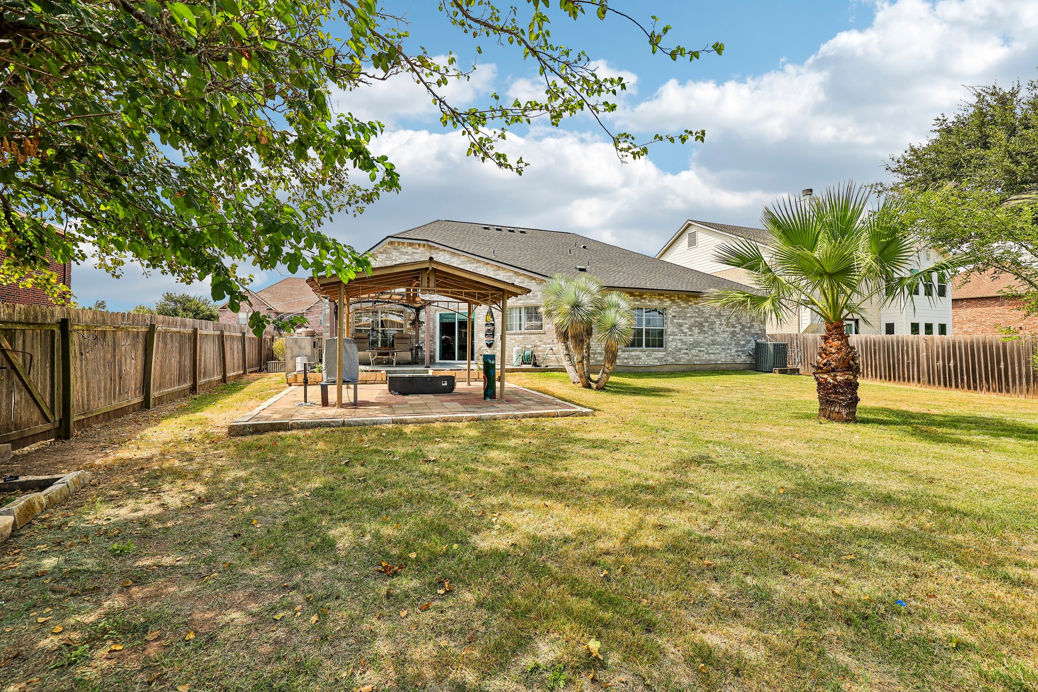 Statler Bend Dr-S2708-042.jpg