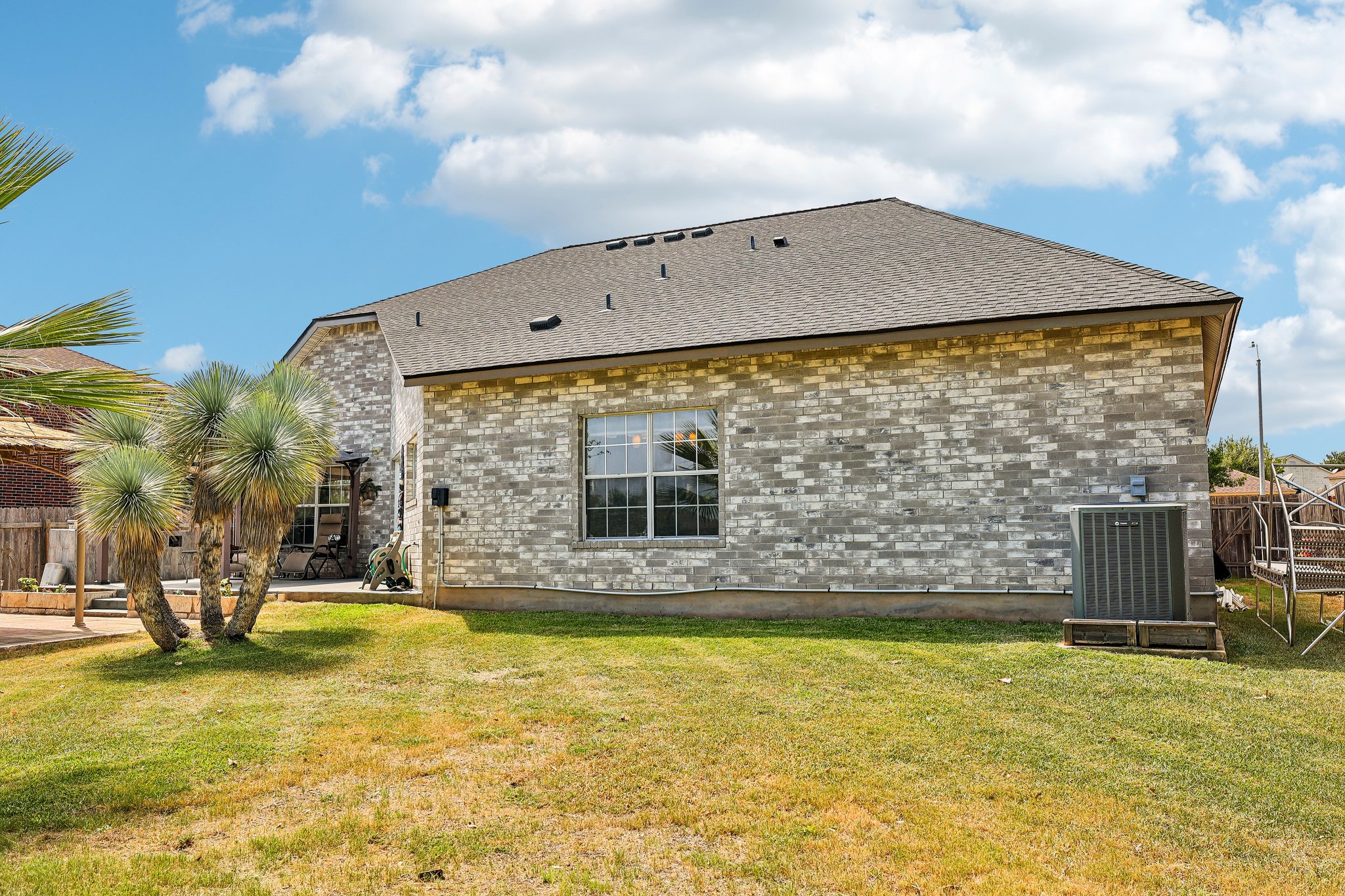 Statler Bend Dr-S2708-046.jpg