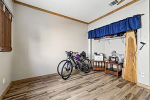 Statler Bend Dr-S2708-027.jpg