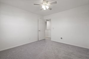  Photo 36