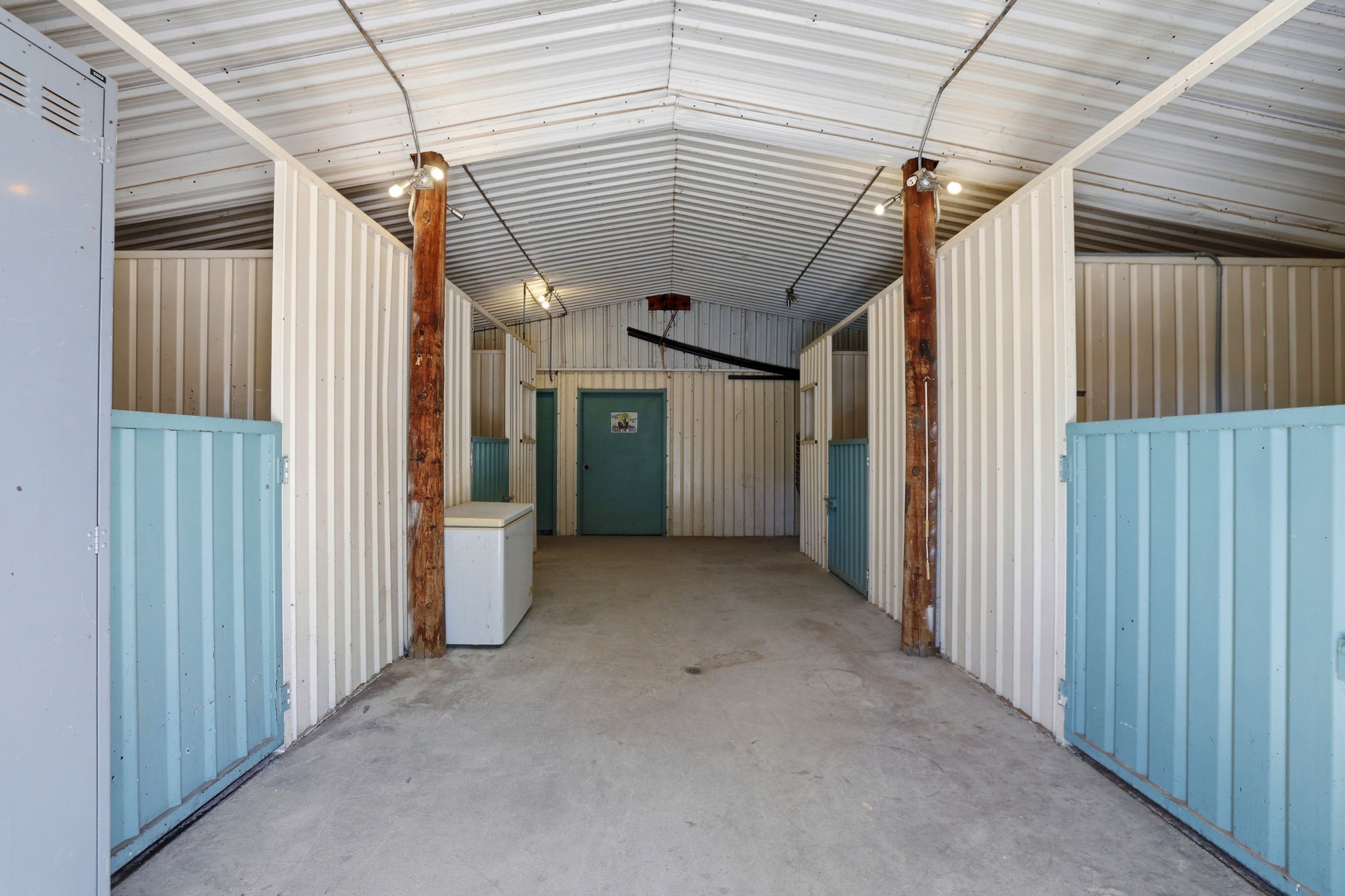 Barn 1