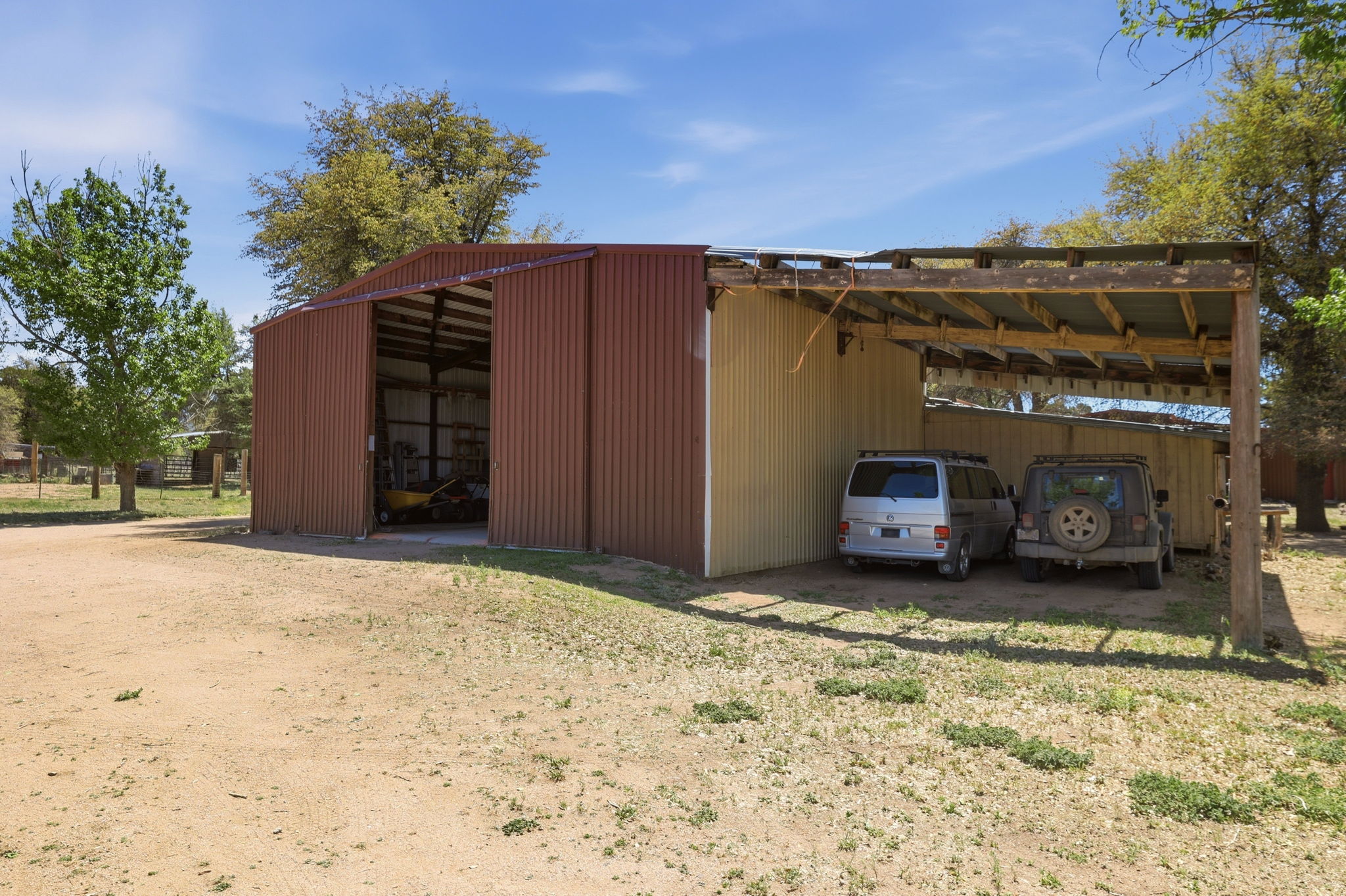 Barn back 2