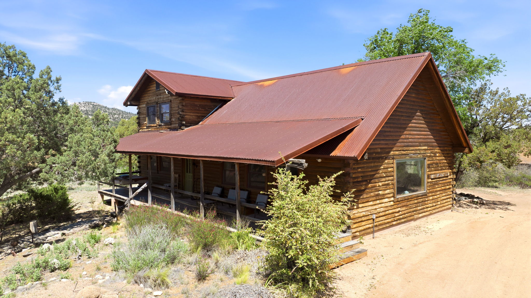 Manzanita Cabin 2