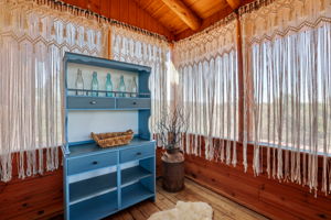 Arizona Room 2