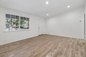 10081 Kenilworth Way-S0809-008.jpg