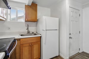 10081 Kenilworth Way-S0809-011.jpg