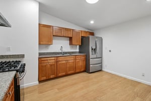 10081 Kenilworth Way-S0809-012.jpg