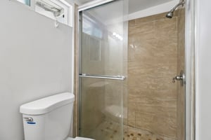 10081 Kenilworth Way-S0809-017.jpg