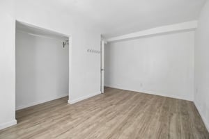 10081 Kenilworth Way-S0809-021.jpg
