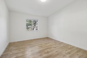 10081 Kenilworth Way-S0809-027.jpg