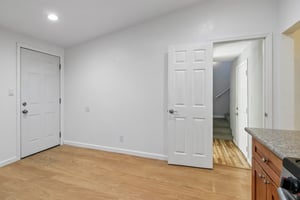 10081 Kenilworth Way-S0809-029.jpg