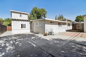 10081 Kenilworth Way-S0809-039.jpg