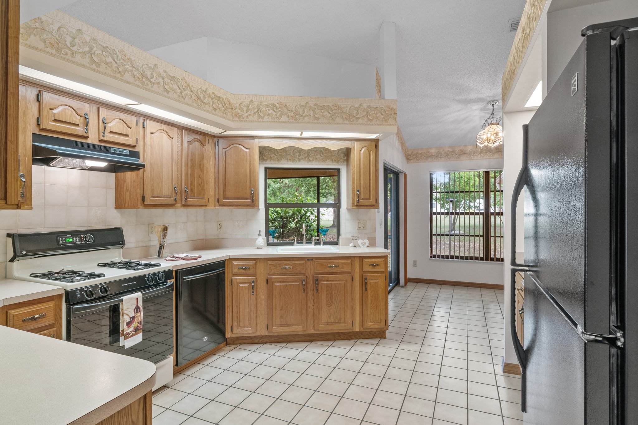 10082 Dunkirk Rd, Spring Hill, FL 34608, USA Photo 11