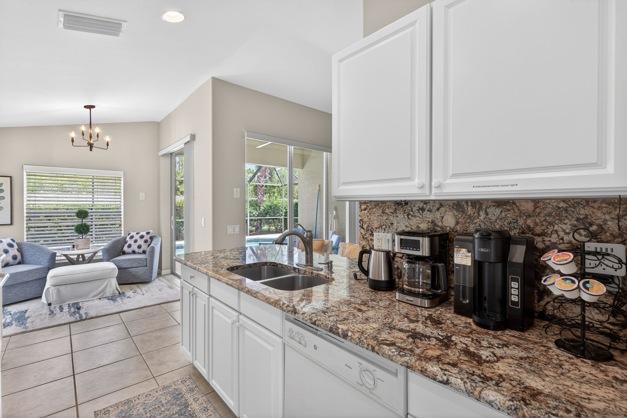 Kitchen 3 of 3