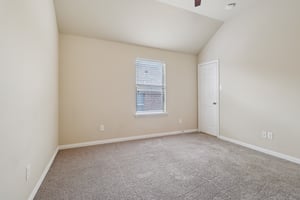 Chickasaw Dr-S0307-043.jpg