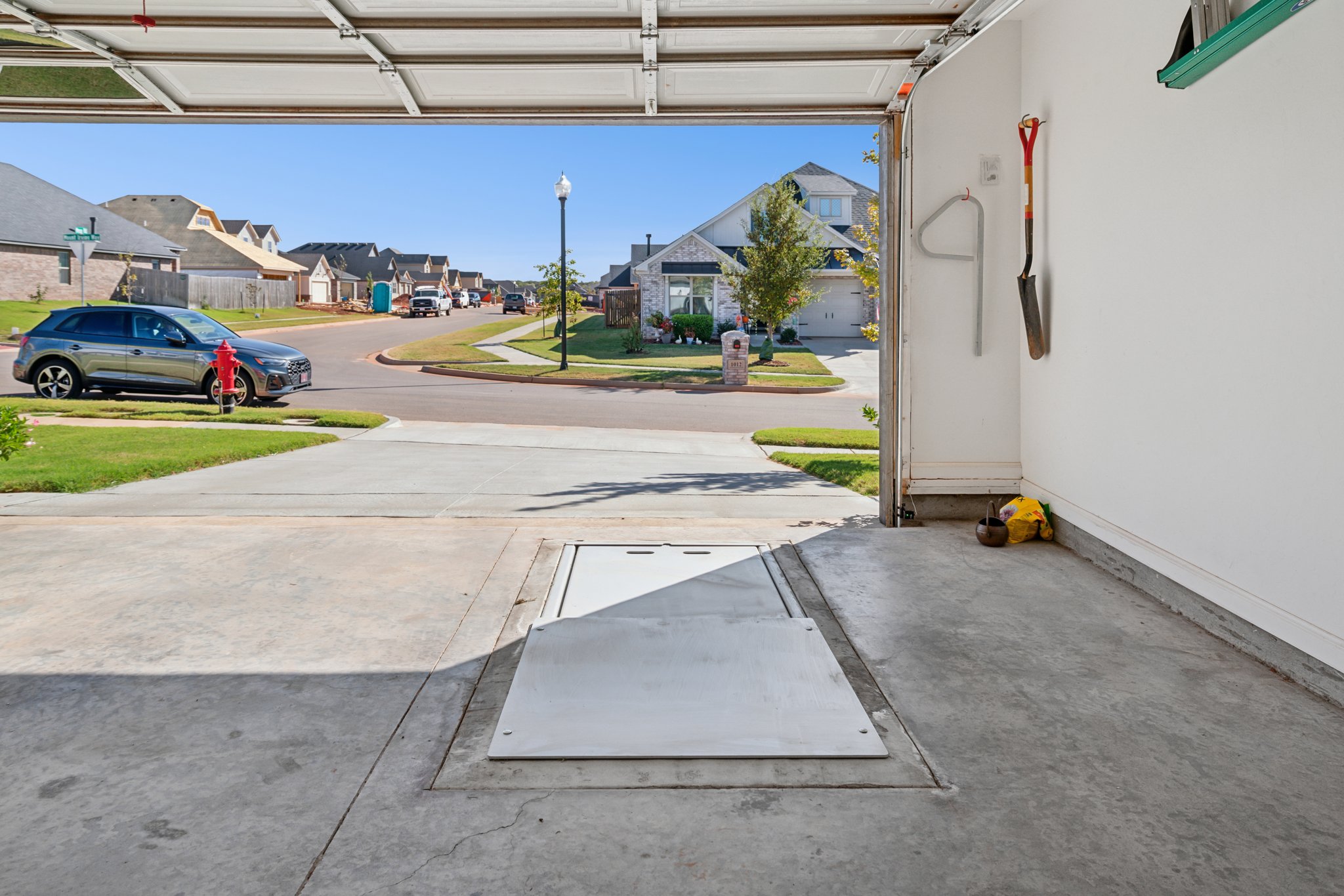 1009 Mount Irving Wy_035.jpg