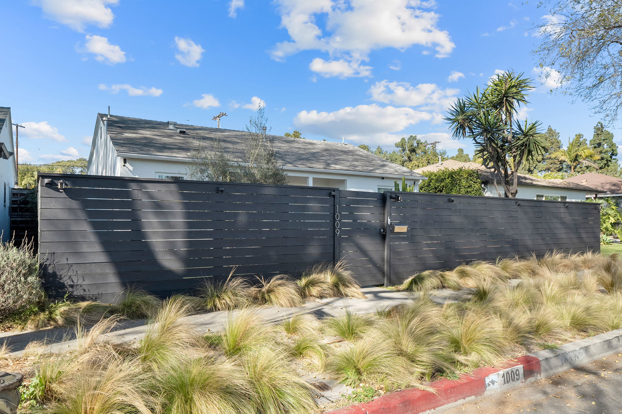1009 Vernon Avenue-2