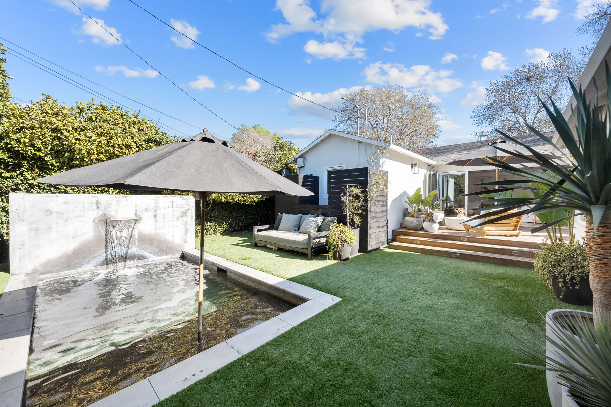 1009 Vernon Avenue-49